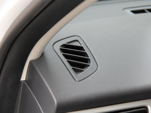 2014款1.5L 手动感恩版 空间座椅