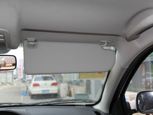 2014款1.5L 手动感恩版 空间座椅
