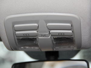 2014款1.5L 手动感恩版 空间座椅