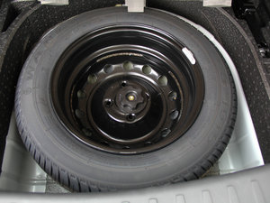 2014款1.5L 手动感恩版 其它