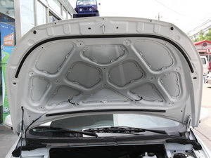 2014款1.5L 手动感恩版 其它