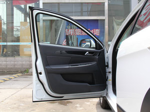 2014(l){ 1.5L Ԅ(dng) g