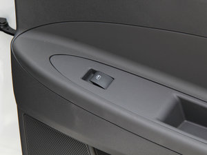 2014{ 1.5L Ԅ п؅^