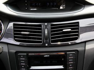 2014{ 1.5L Ԅ п؅^