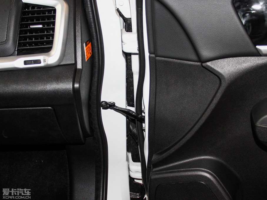 2015|L(fng)L(fng)AX7 2.3L Ԅ(dng)