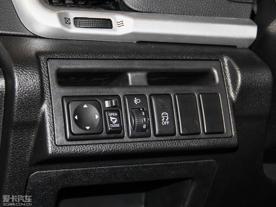 2015|L(fng)L(fng)AX7 2.3L Ԅ