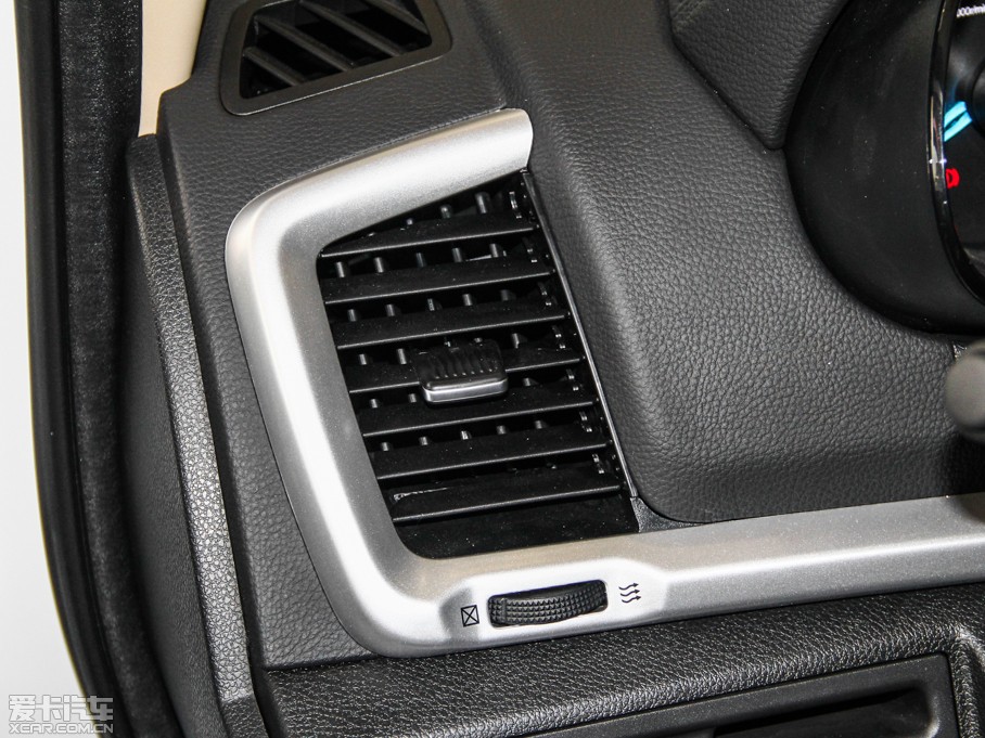 2015|L(fng)L(fng)AX7 2.3L Ԅ(dng)