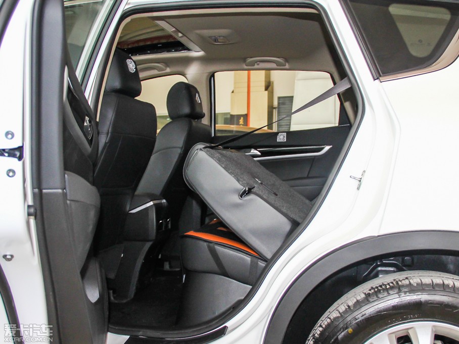 2015|L(fng)L(fng)AX7 2.3L Ԅ