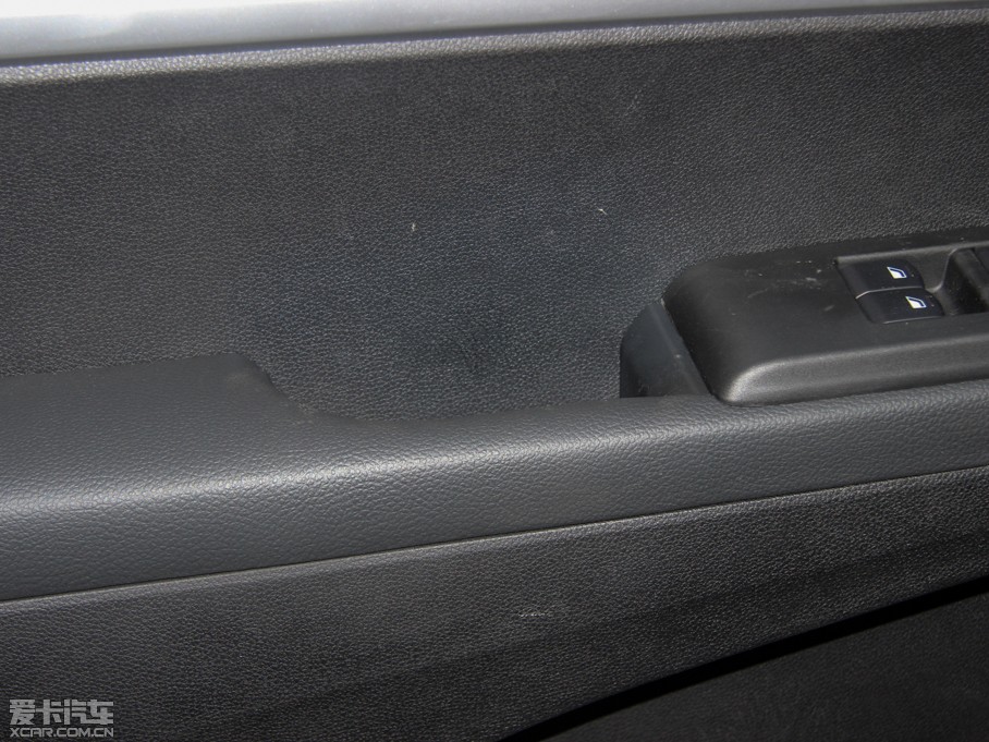 2015|LLAX7 2.0L քǐ