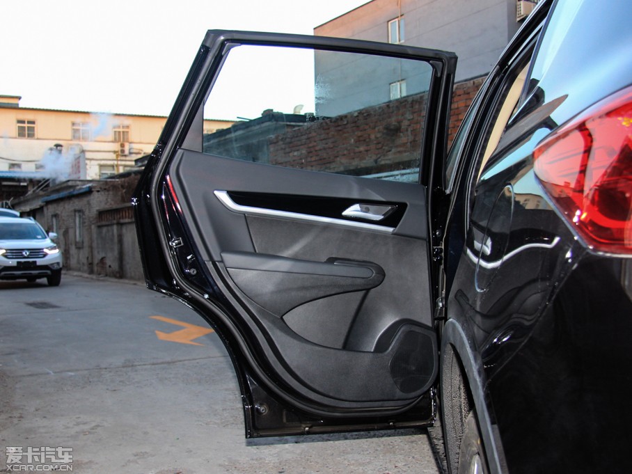 2015|L(fng)L(fng)AX7 2.0L քǐ