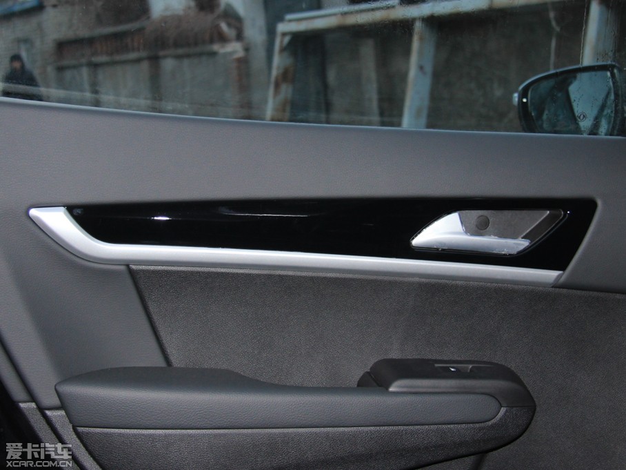 2015|L(fng)L(fng)AX7 2.0L քǐ