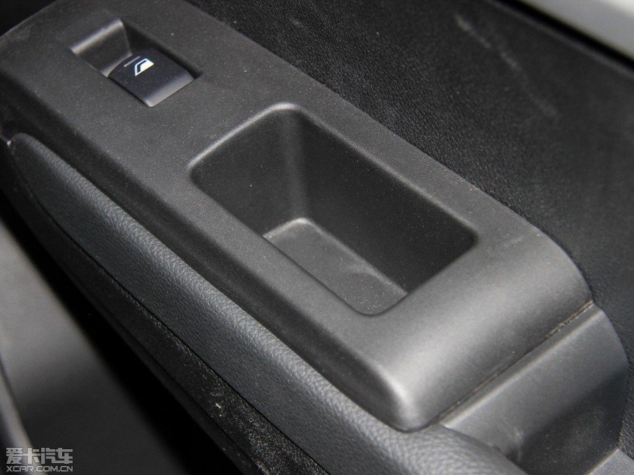 2015|LLAX7 2.0L քǐ