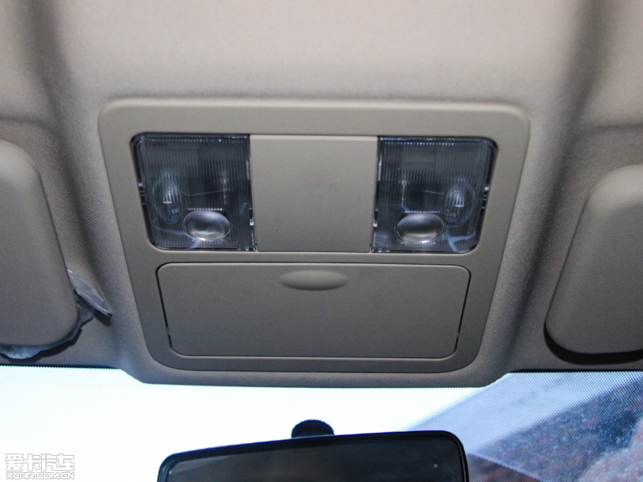 2015|L(fng)L(fng)AX7 2.0L ք(dng)ǐ