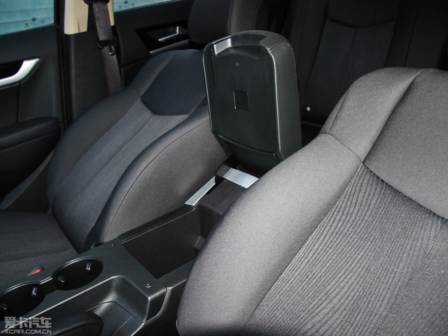 2015|L(fng)L(fng)AX7 2.0L քǐ