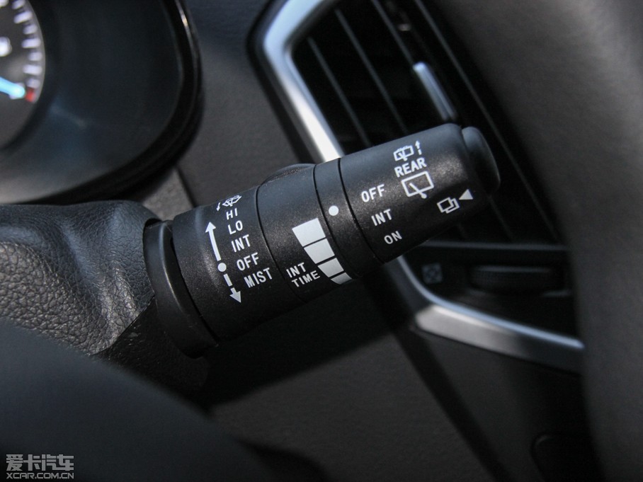 2015|L(fng)L(fng)AX7 2.0L ք(dng)ǐ