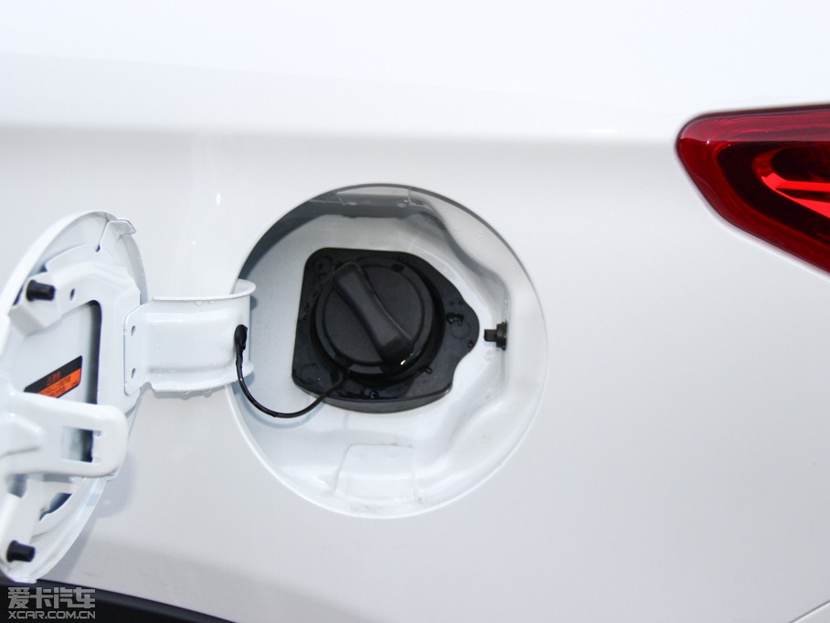 2015|LLAX7 2.0L Ԅǐ