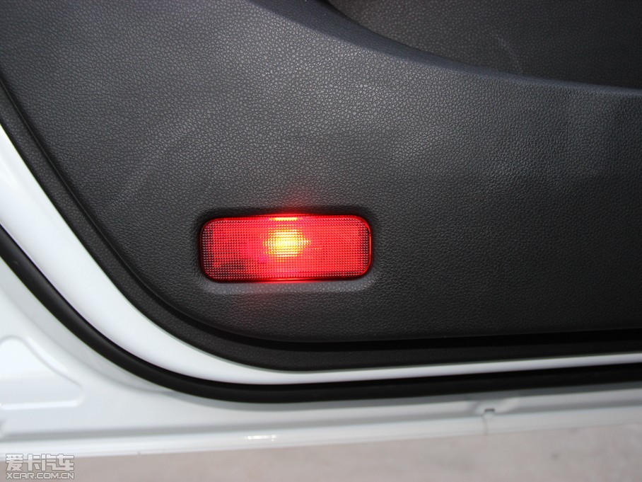 2015|L(fng)L(fng)AX7 2.0L Ԅǐ