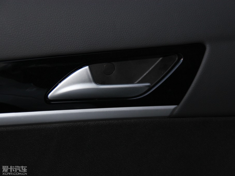 2015|LLAX7 2.0L Ԅǐ