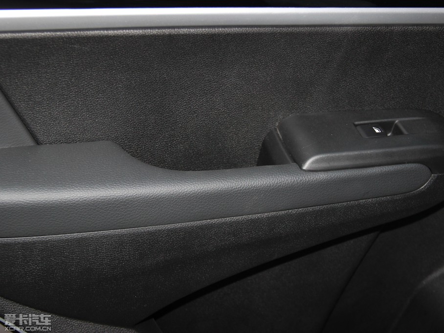 2015|LLAX7 2.0L Ԅǐ