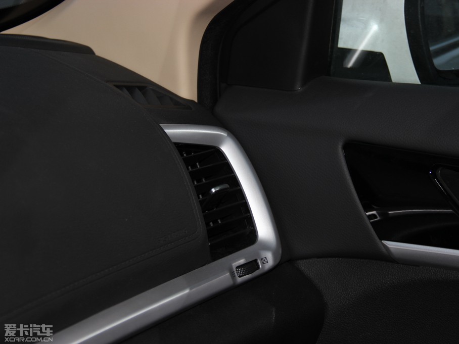 2015|LLAX7 2.0L Ԅǐ