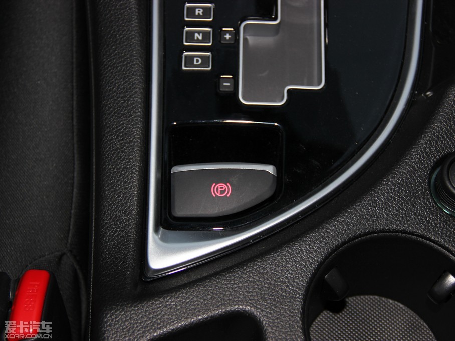 2015|L(fng)L(fng)AX7 2.0L Ԅ(dng)ǐ