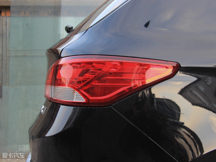 2015|L(fng)L(fng)AX7 2.0L Ԅ(dng)