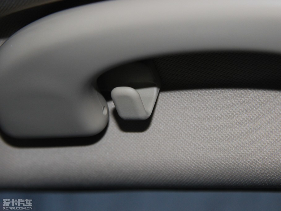 2015|L(fng)L(fng)AX7 2.0L Ԅ(dng)