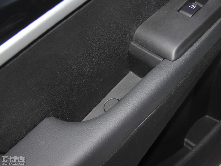 2015|L(fng)L(fng)AX7 2.0L ք(dng)