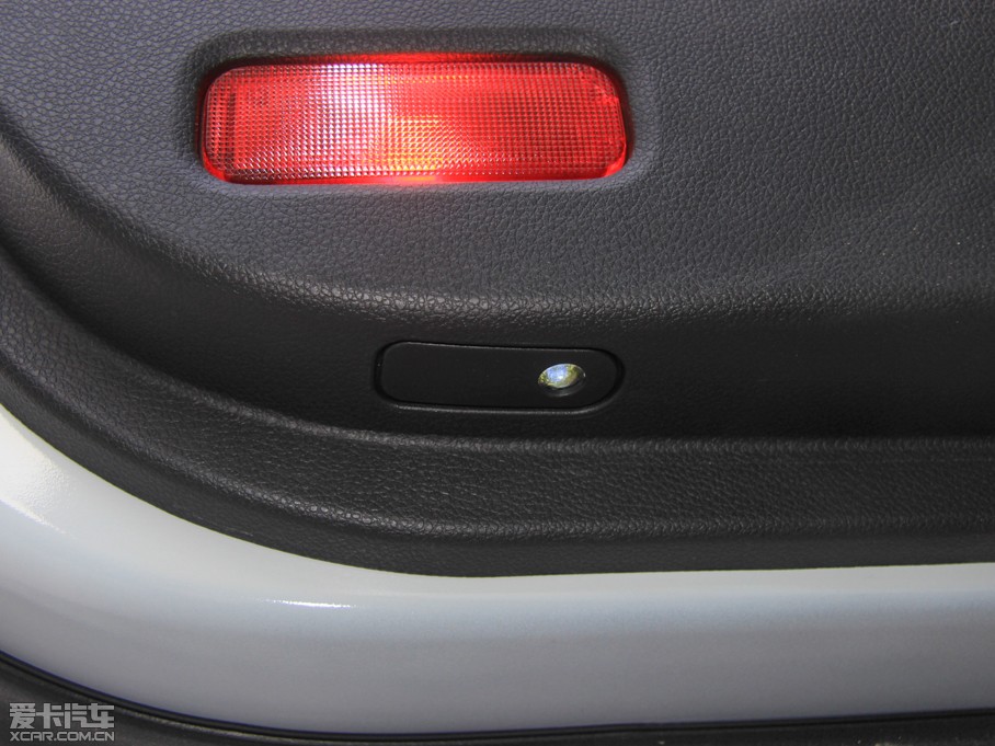 2015|L(fng)L(fng)AX7 2.0L ք(dng)