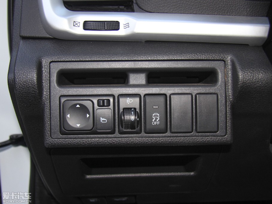 2015|L(fng)L(fng)AX7 2.0L ք(dng)