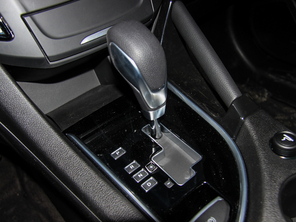 東風(fēng)風(fēng)神2015款風(fēng)神AX7