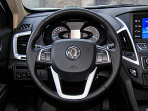 東風風神2015款風神AX7