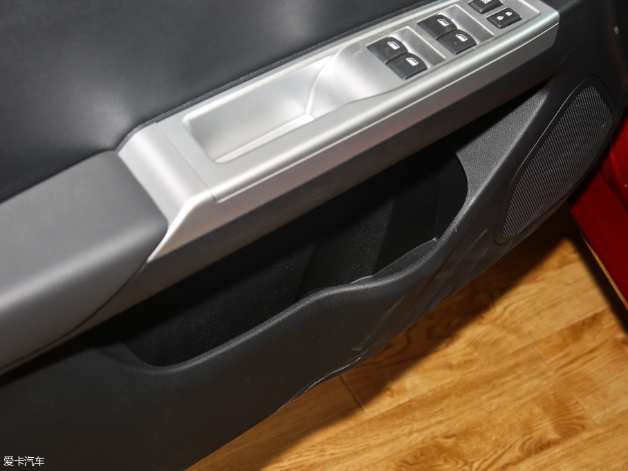 2014LA30 1.5L ք򌌍