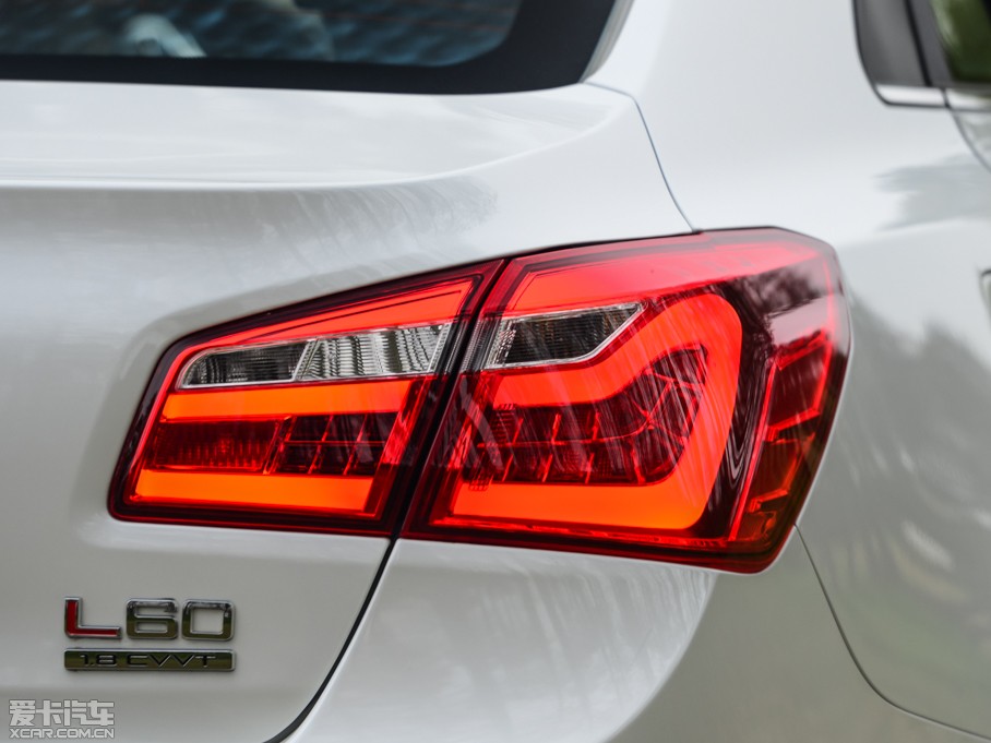 2015���L��L60 1.8L �Ԅ������