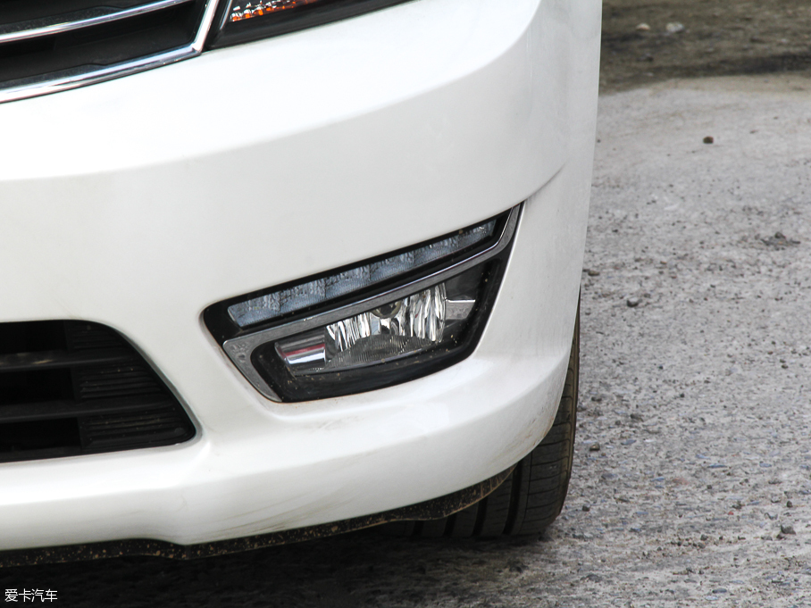 2015L(fng)L60 1.8L Ԅ