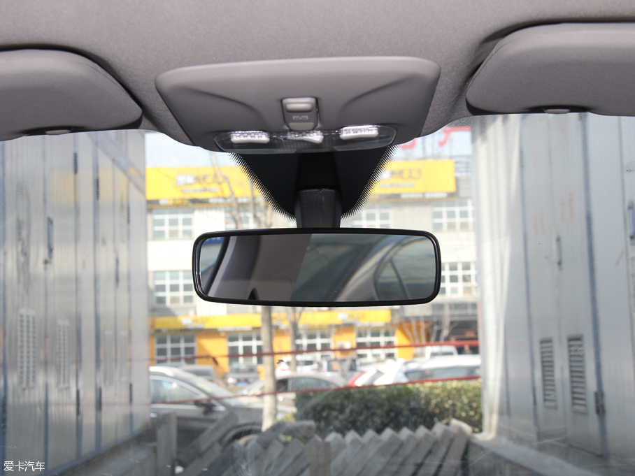 2015L(fng)L60 1.8L Ԅ