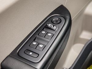 20151.8L Ԅ(dng) {܇ƅ^(q)	