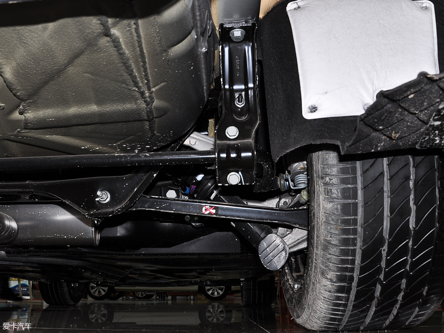 2016��|�L(f��ng)A9 1.8T �Ԅ�(d��ng)���F��