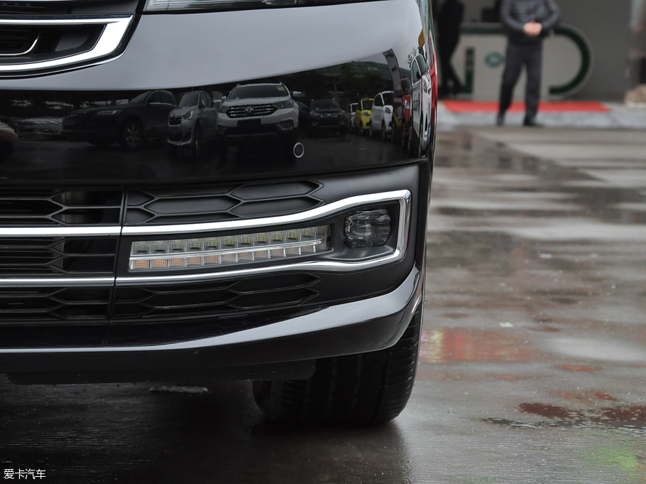 2016��|�LA9 1.8T �Ԅ����F��