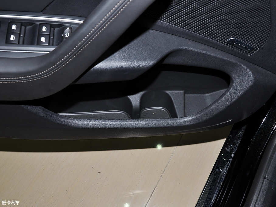 2016��|�LA9 1.8T �Ԅ����F��