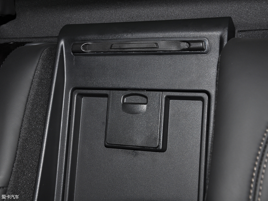 2016��|�LA9 1.8T �Ԅ����F��