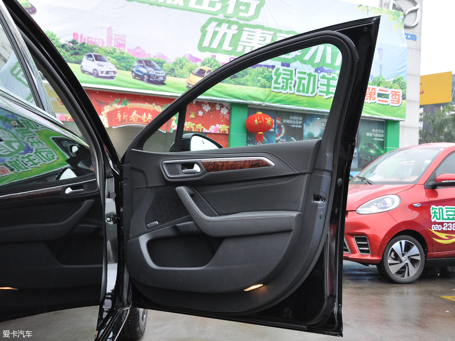 2016��|�LA9 1.8T �Ԅ����F��