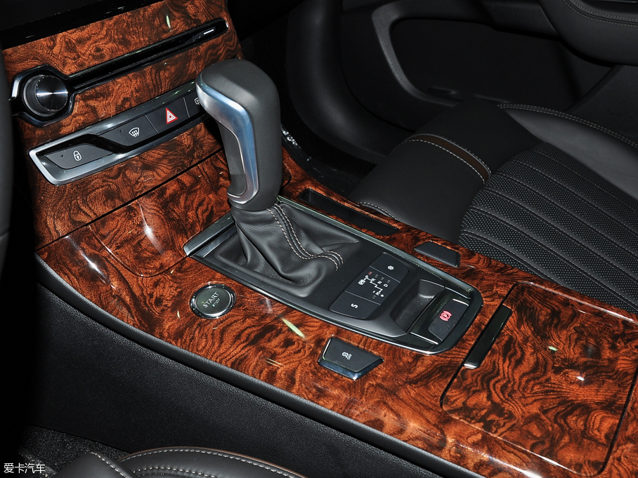 2016��|�LA9 1.8T �Ԅ����F��