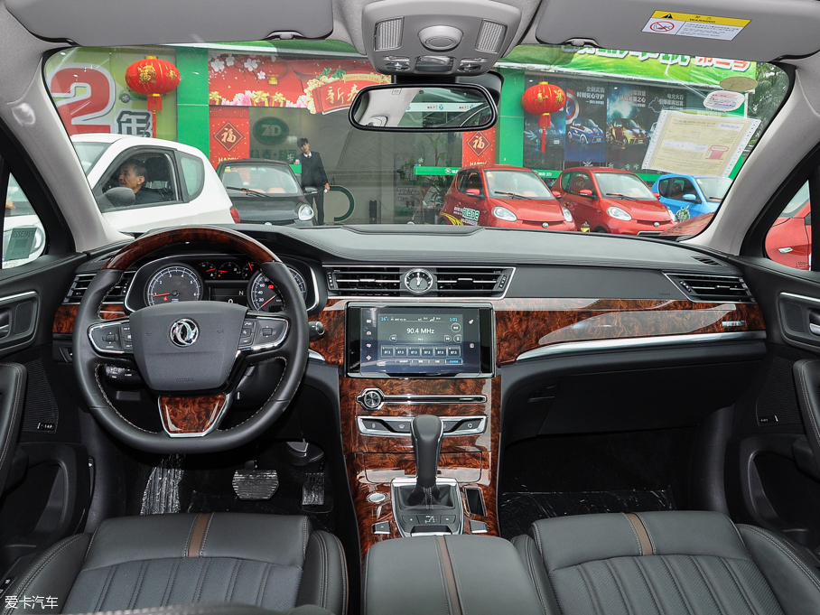 2016��|�LA9 1.8T �Ԅ����F��