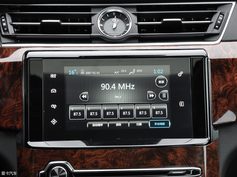 2016��|�LA9 1.8T �Ԅ����F��