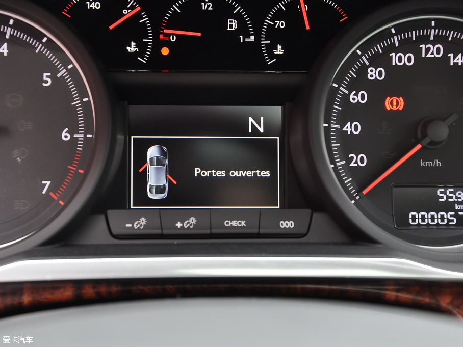 2016��|�LA9 1.8T �Ԅ����F��