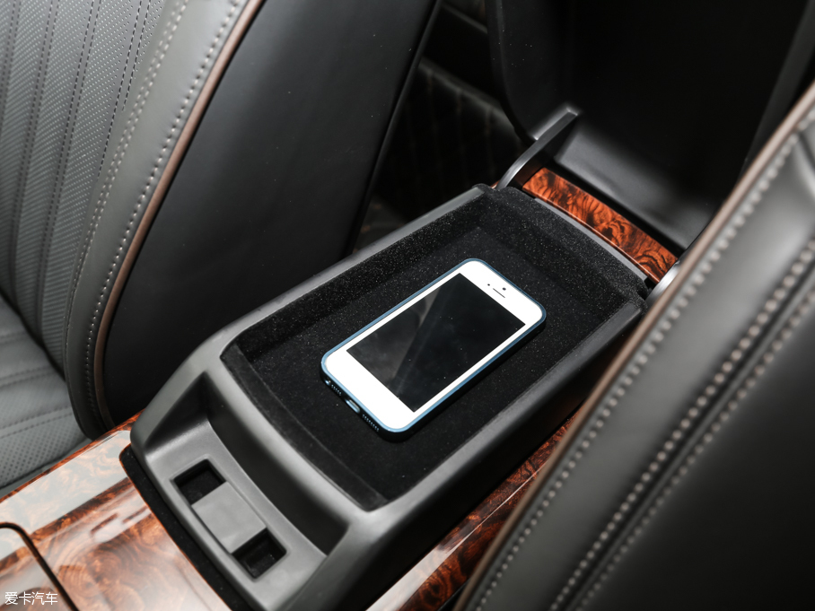 2016|L(fng)A9 1.8T Ԅ(dng)Ş