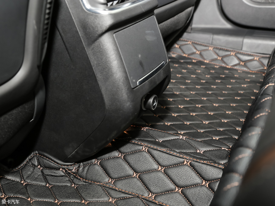 2016|L(fng)A9 1.8T ԄŞ