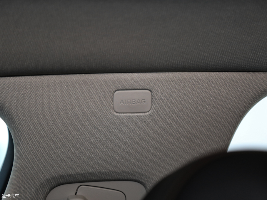 2016|L(fng)A9 1.8T Ԅ(dng)Ş