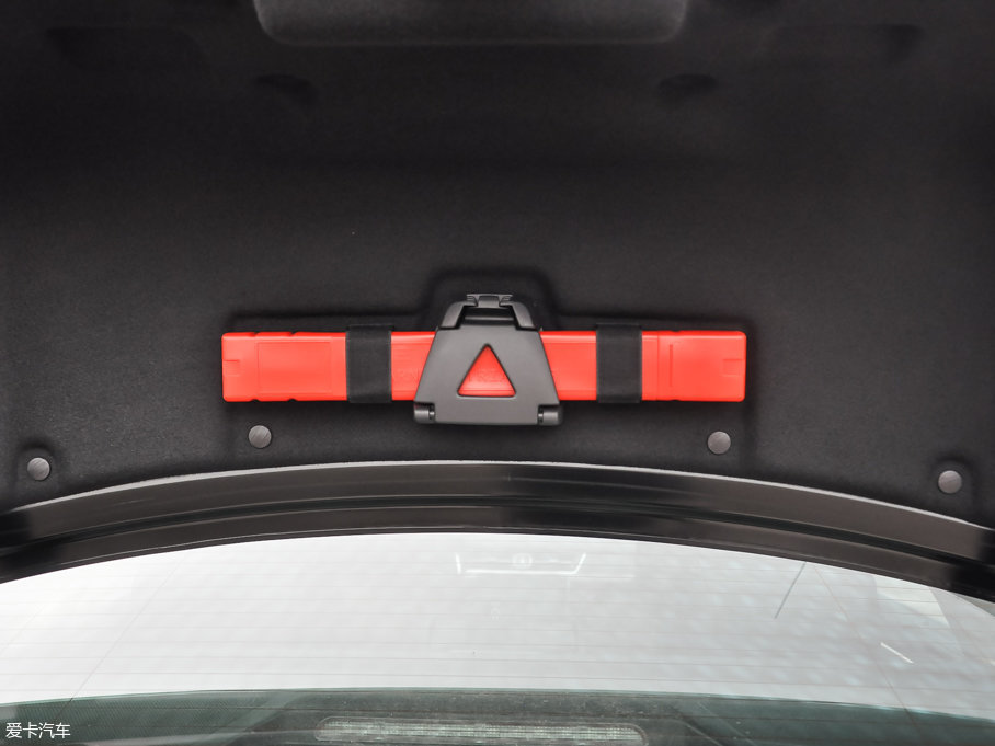 2016|L(fng)A9 1.8T Ԅ(dng)Ş